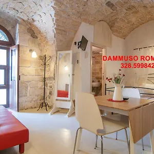 Dammuso Romantico Italy