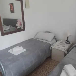 Bed & Breakfast B&B Appartamenti Napoli, Naples