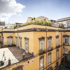 Bed & Breakfast The Church, Naples